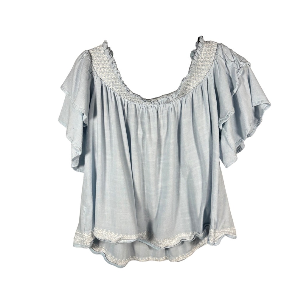Sky and Sparrow Smocked Top Womens Large Blue Flutter Sleeve Embroidered Boho‎